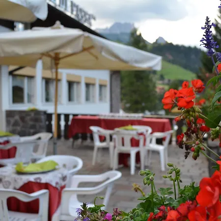 Hotel Val Di Fassa-2