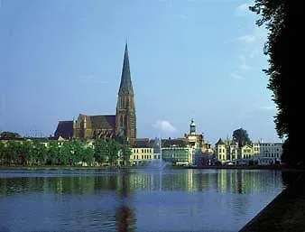 Ramada Hotel Schwerin-3