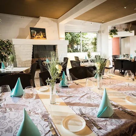 Hotel The Originals Perpignan Sud Le Grillon D'Or-2