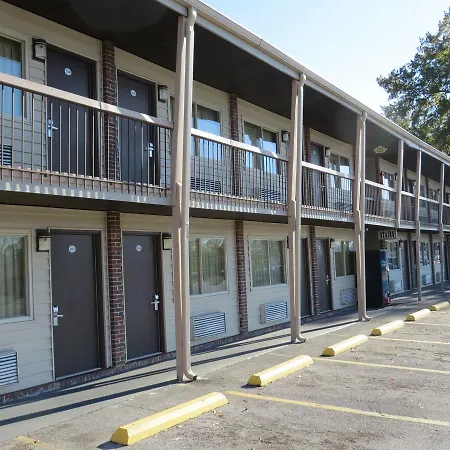 Redwood Inn-2