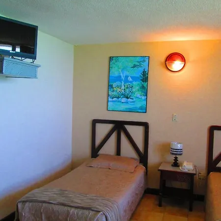 Hotel Tiuna-2