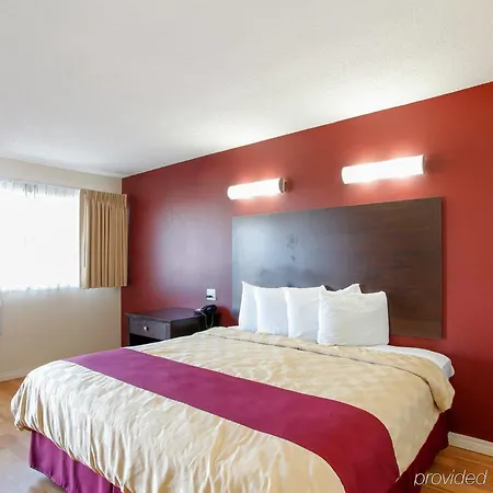 Red Roof Inn Mojave-3