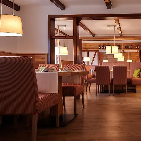 Rodelhaus-2