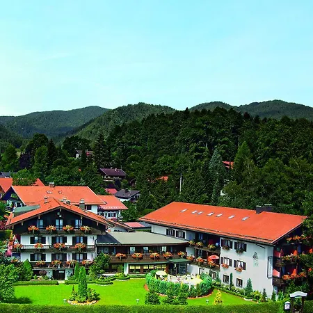 Hotel Alpenhof-3