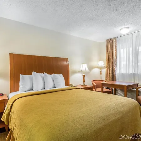 Quality Inn & Suites Bakersfield-2