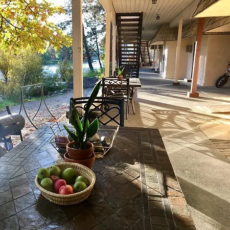 River'S Edge Lodge-3