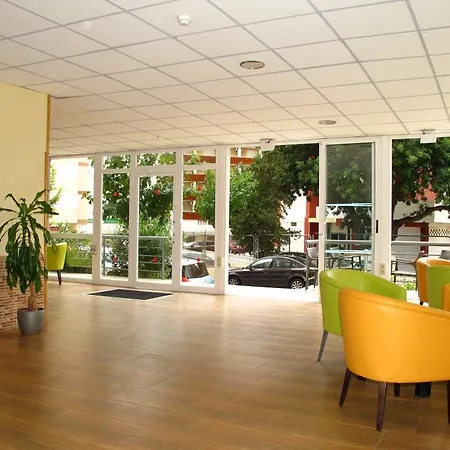 Vistamar Apts-3