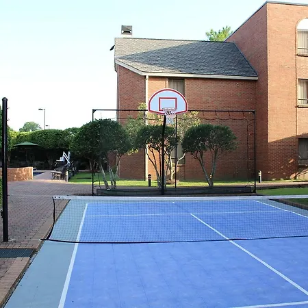 Cloverleaf Suites Baton Rouge-2