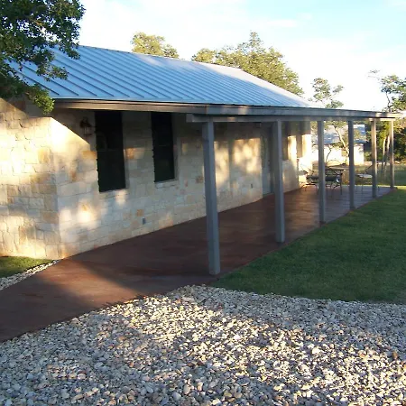 Breezy Hills Cottages - Hill Top Cottage-3