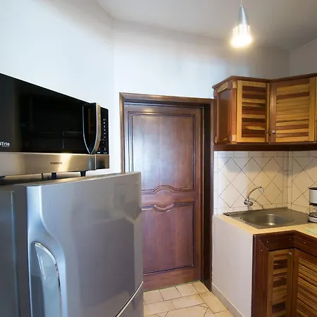 Residence Peramal-2