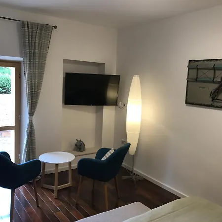 Wingbay B&B-3