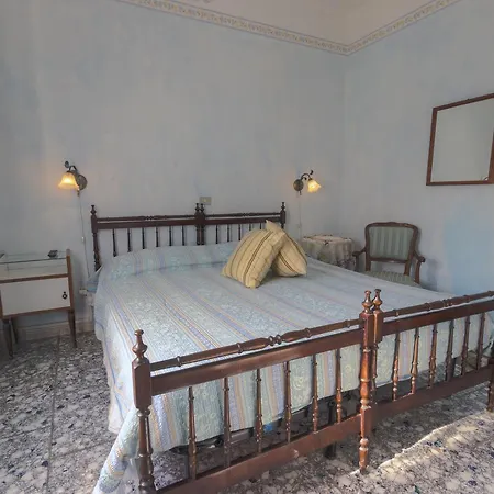 Camere Alisa-2