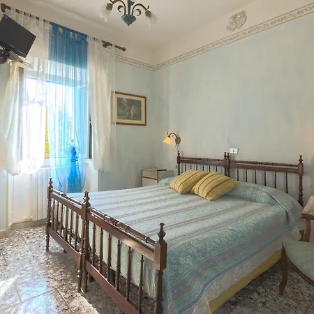 Camere Alisa-3