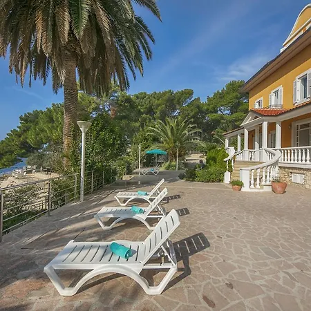 Kredo B&B-3