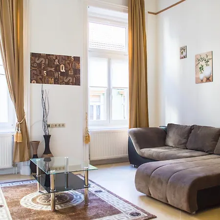 Senator Apartments Budapest-3