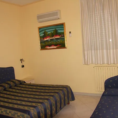 Hotel Genius-3