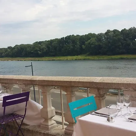 Logis Hotel Le Prieure-3