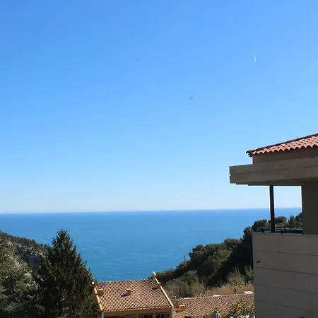 Eza Vista-2