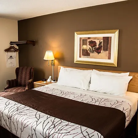 Americas Best Value Inn & Suites Detroit Lakes-2