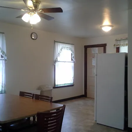 Sunflower Motel-2