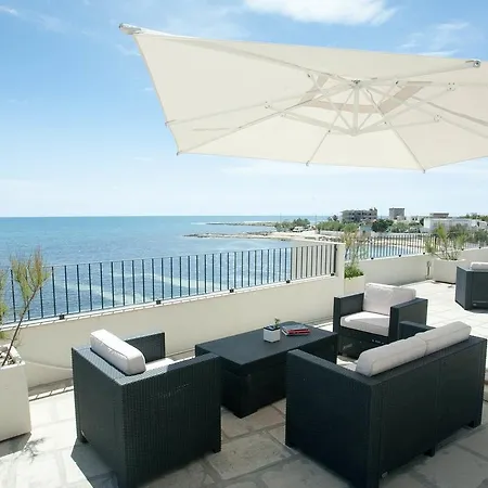 Gg77 Hotel La Spiaggia-2