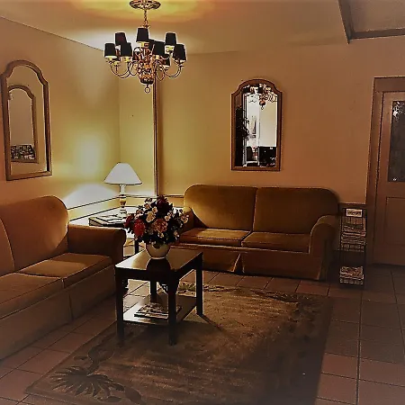 Columbus Inn & Suites-2