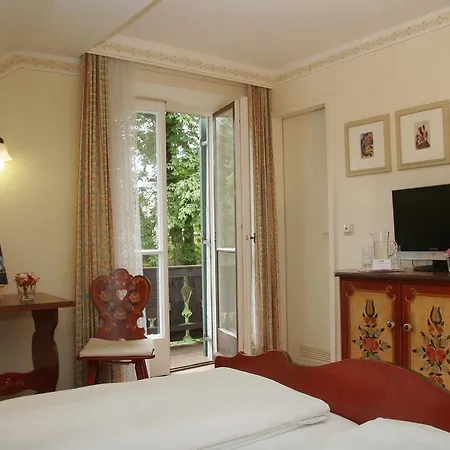 Landhotel Herzogstand Garni-3