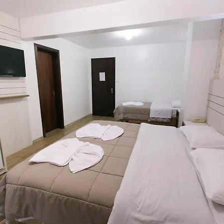 Hotel 13 Linden-2