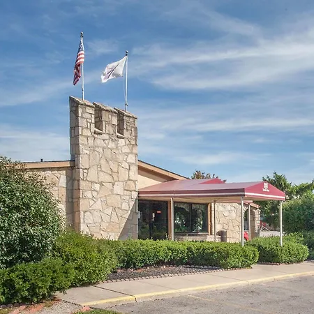 Knights Inn Toledo West-3