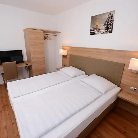 Hotel Linde Stuttgart-2
