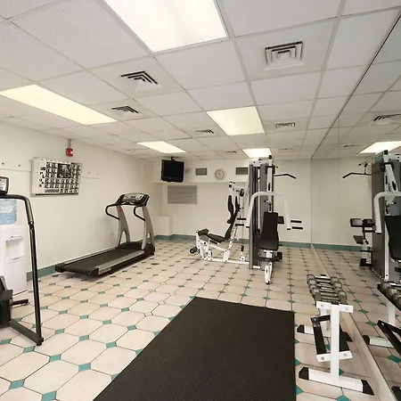 Ramada By Wyndham Kissimmee Downtown Hotel-2
