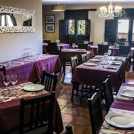La Posada De La Magistral-2