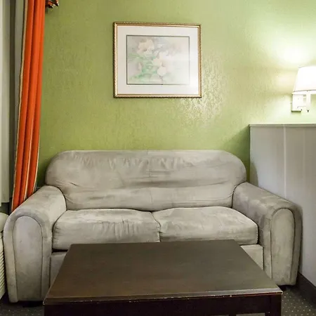 Econo Lodge Beaufort-3