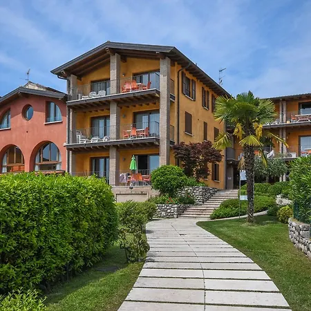 Residence Corte Ferrari -Ciao Vacanze--3