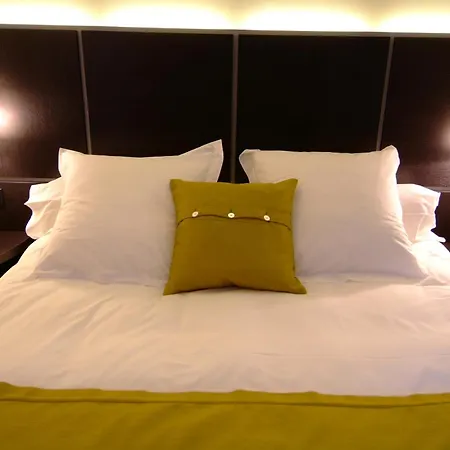 The Originals Boutique, Hôtel Marytel, Montbrison (Inter-Hotel)-3