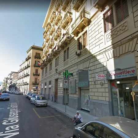 Apartment In Palermo-3
