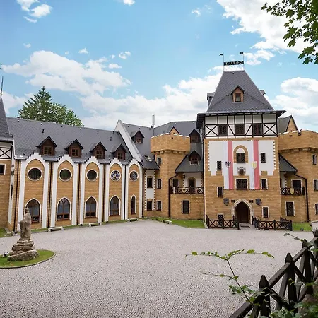 Zamek Luzec Spa & Wellness Resort-3