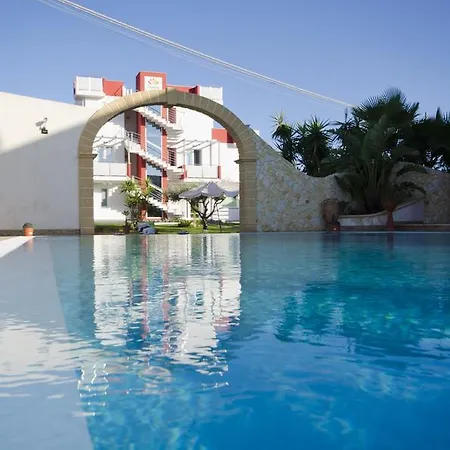 Hotel Rainbow Resort-2