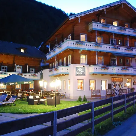 SCOL Sporthotel Großglockner-2