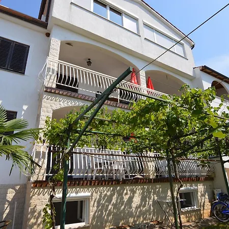 Arthouse Villa Palma-2