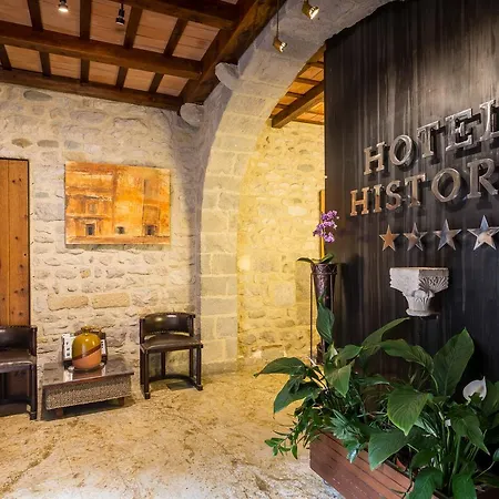 Hotel Historic-2
