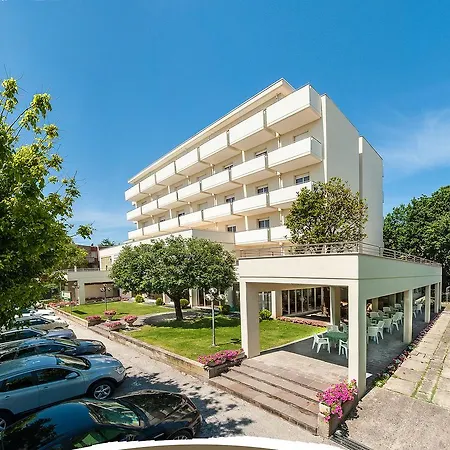 Hotel Le Querce-3