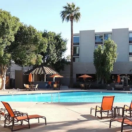 Hotel 502-2
