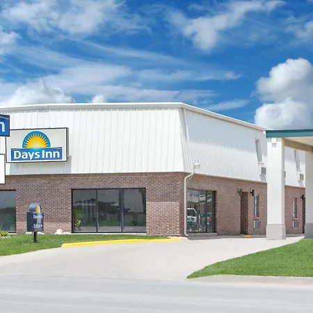 Days Inn By Wyndham Emporia-2