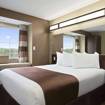 Sonesta Essential Fairmont-2