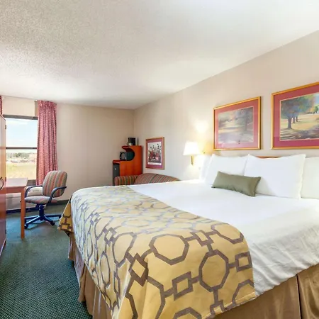 Baymont By Wyndham Amarillo East-3