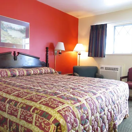 Americas Best Value Inn Arkansas City-2