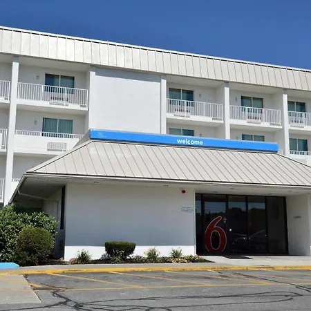 Motel 6-Danvers, Ma - Boston North-3