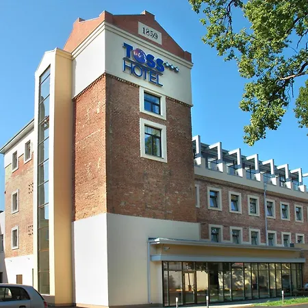 Toss Hotel-2