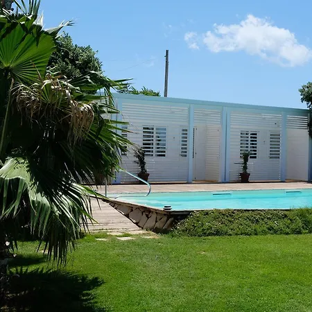 Maresia Rooms-2